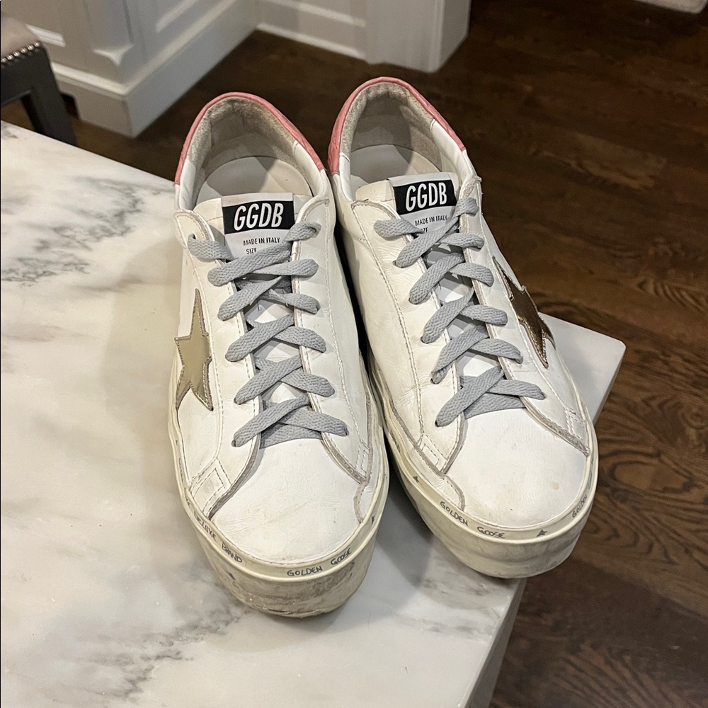 Authentic Golden Goose Sneakers size 41- great condition - Picture 5 of 7
